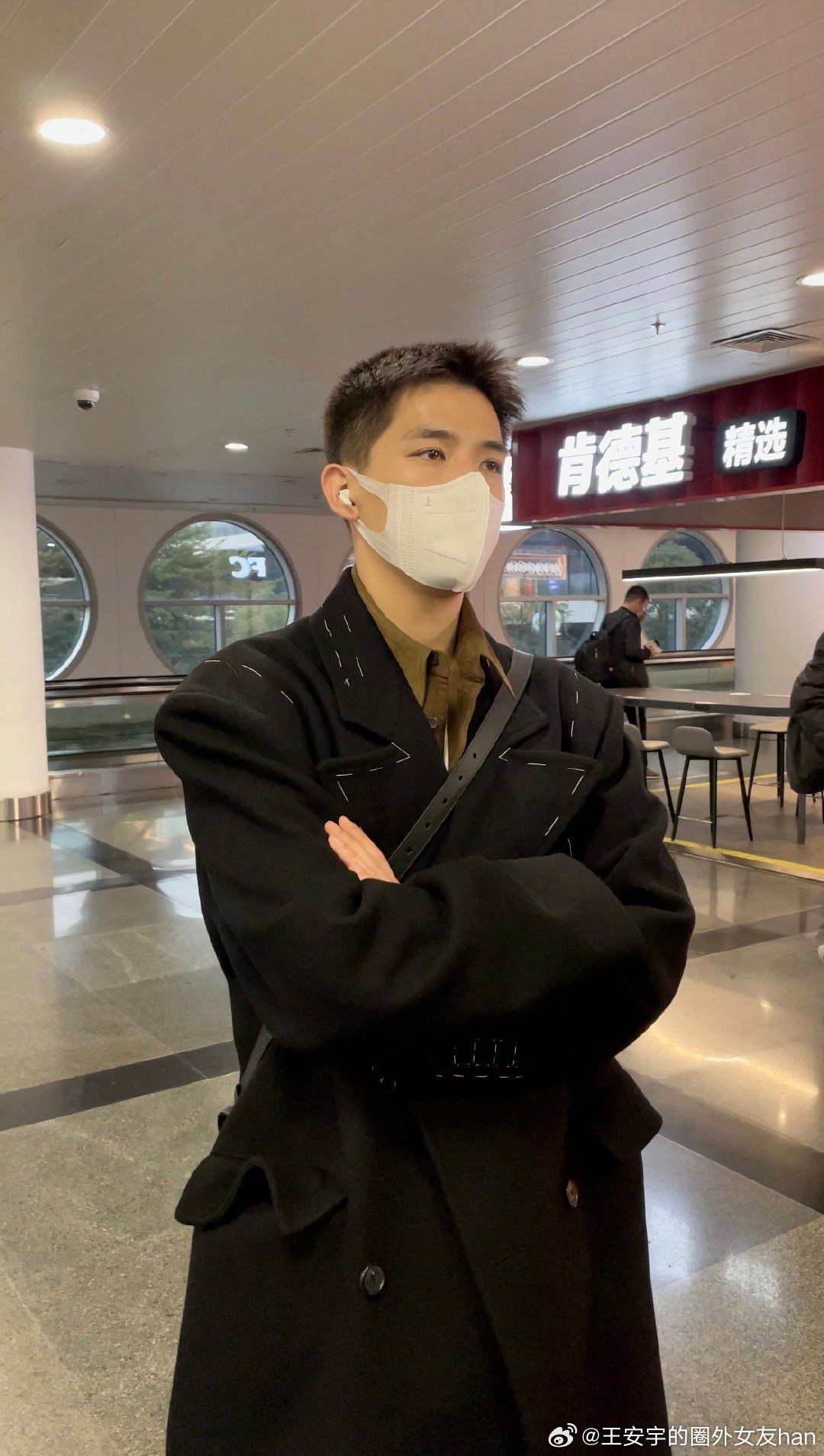 #王安宇[超话]#  这么久了还是好爱这张 ​