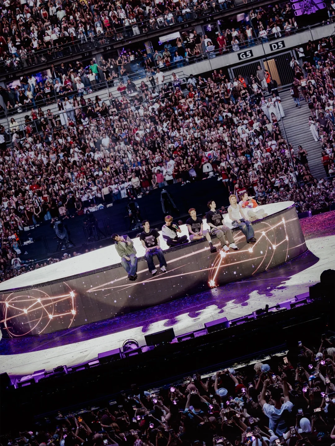 BTS WORLD TOUR ’ARIRANG‘ IN PARIS