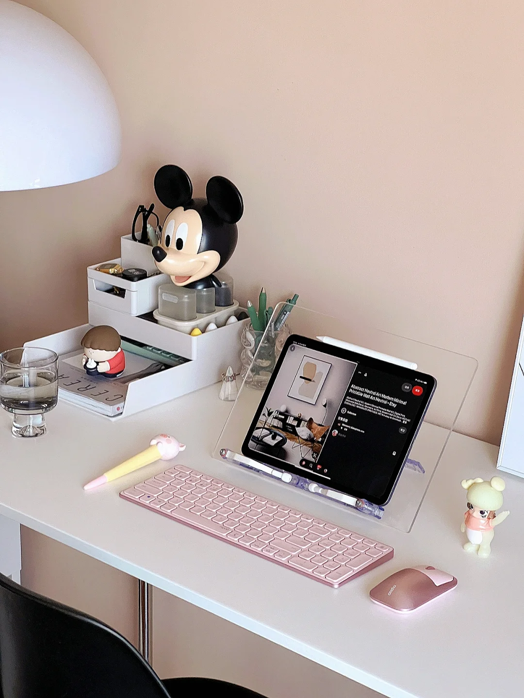 书桌日常｜🈶颜值的无线居家办公桌面搭配