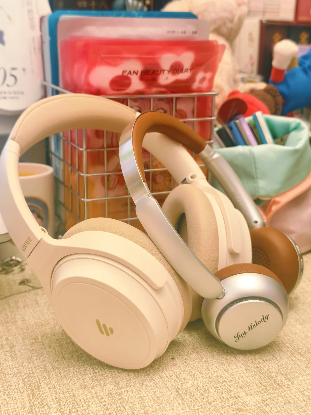 听的普通，听音频用的耳机就一定不普通