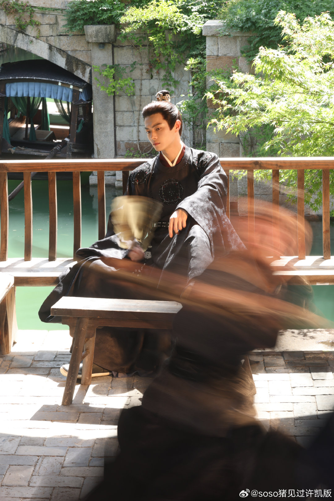 #许凯[超话]##‍许凯沈润# xk #‍许凯一瓯春# 不奢求交集，能看见你一路繁花，便是我这份热爱最好的归宿。​