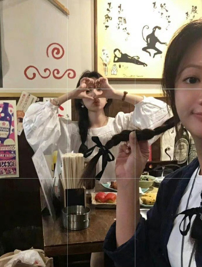 存一些国庆假期和姐妹出去玩的拍照姿势📷 ​