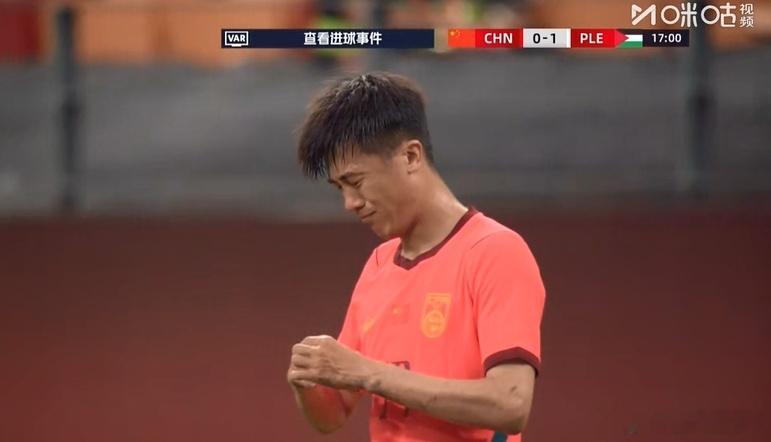 又菜又懒，要是受伤了就早点自己要求滚下去！ ​​​