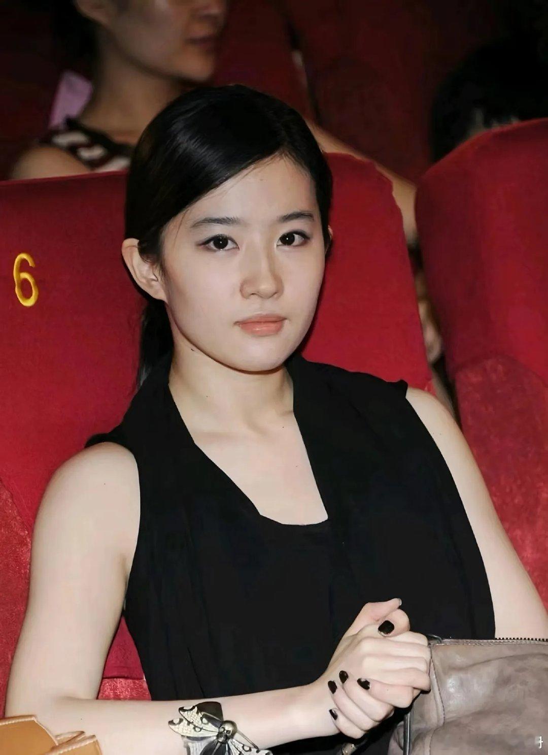 如此美萌的姐姐 ​