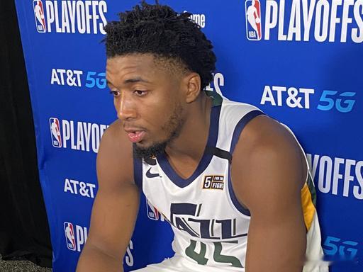 NBA   克利夫兰骑士VS纽约尼克斯 死守底线！尼克斯客场韧性拉满东...