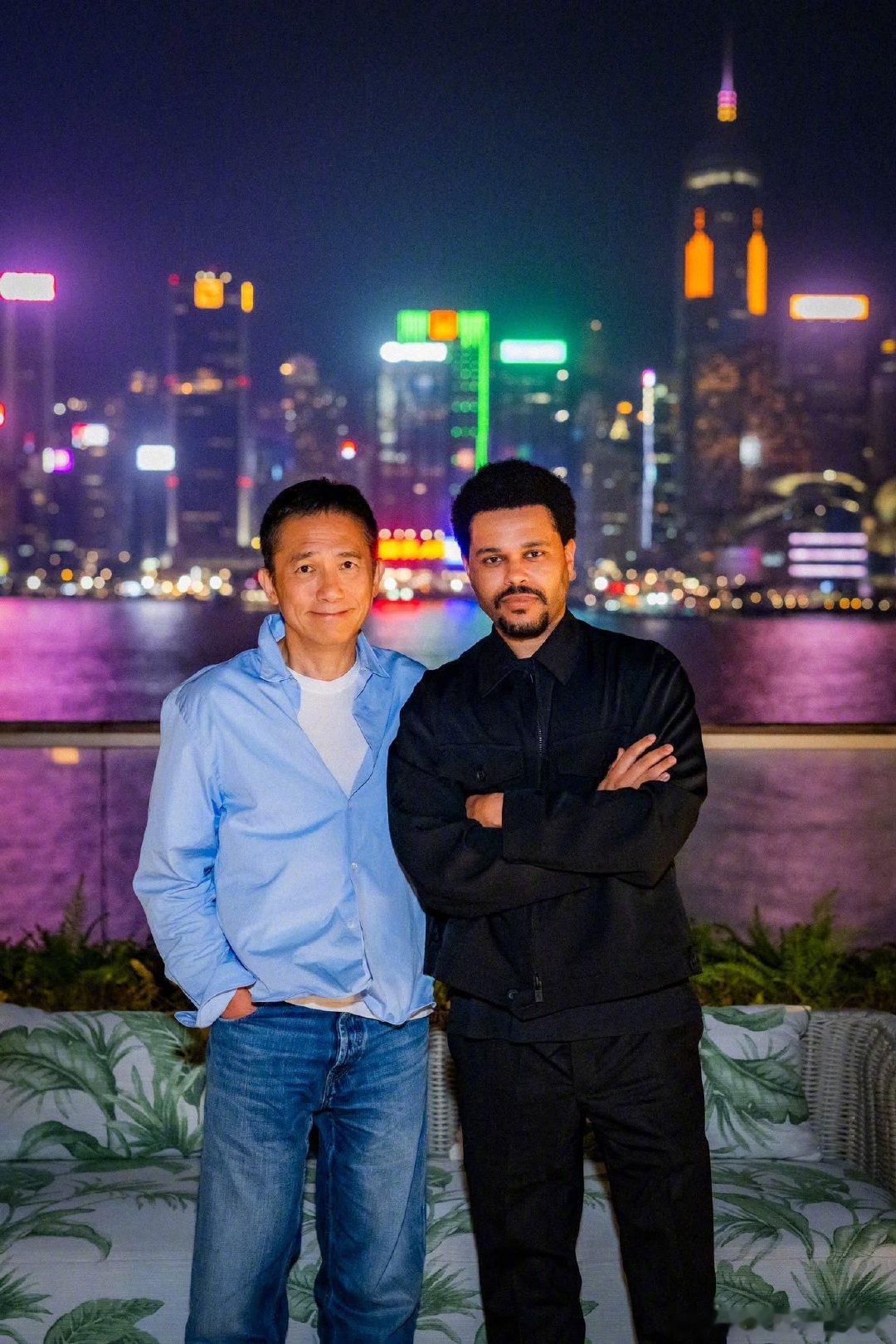 The Weeknd分享与梁朝伟和刘嘉玲的合照 ​