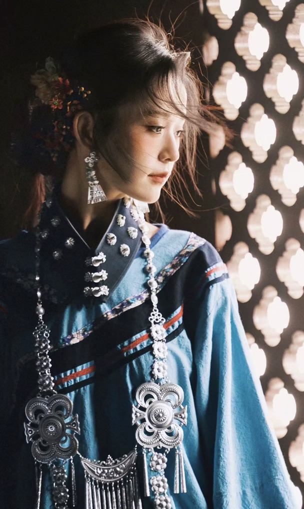 怎么会有这么美的民族风～