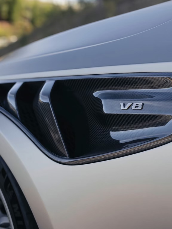 “V8”重回量产奔驰“AMG”啦？奔驰终于想明白了