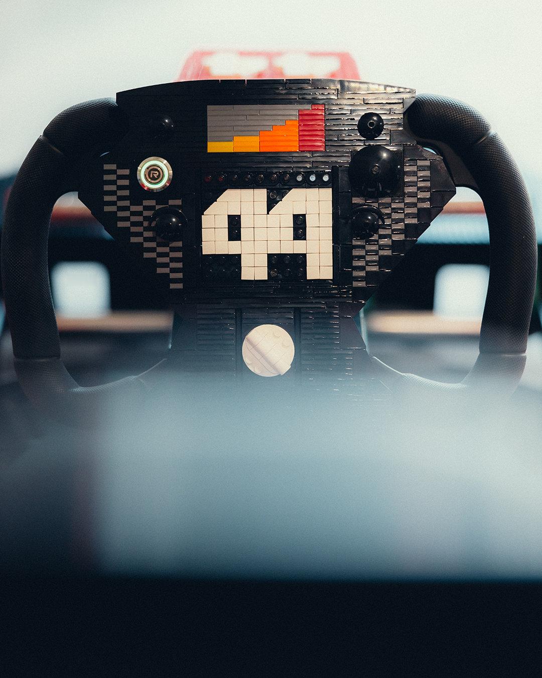 玩具模式暂时关闭，真车模式开启🧱➡️🏎️

#法拉利F1车队[超话]# #F1[超话]# ​