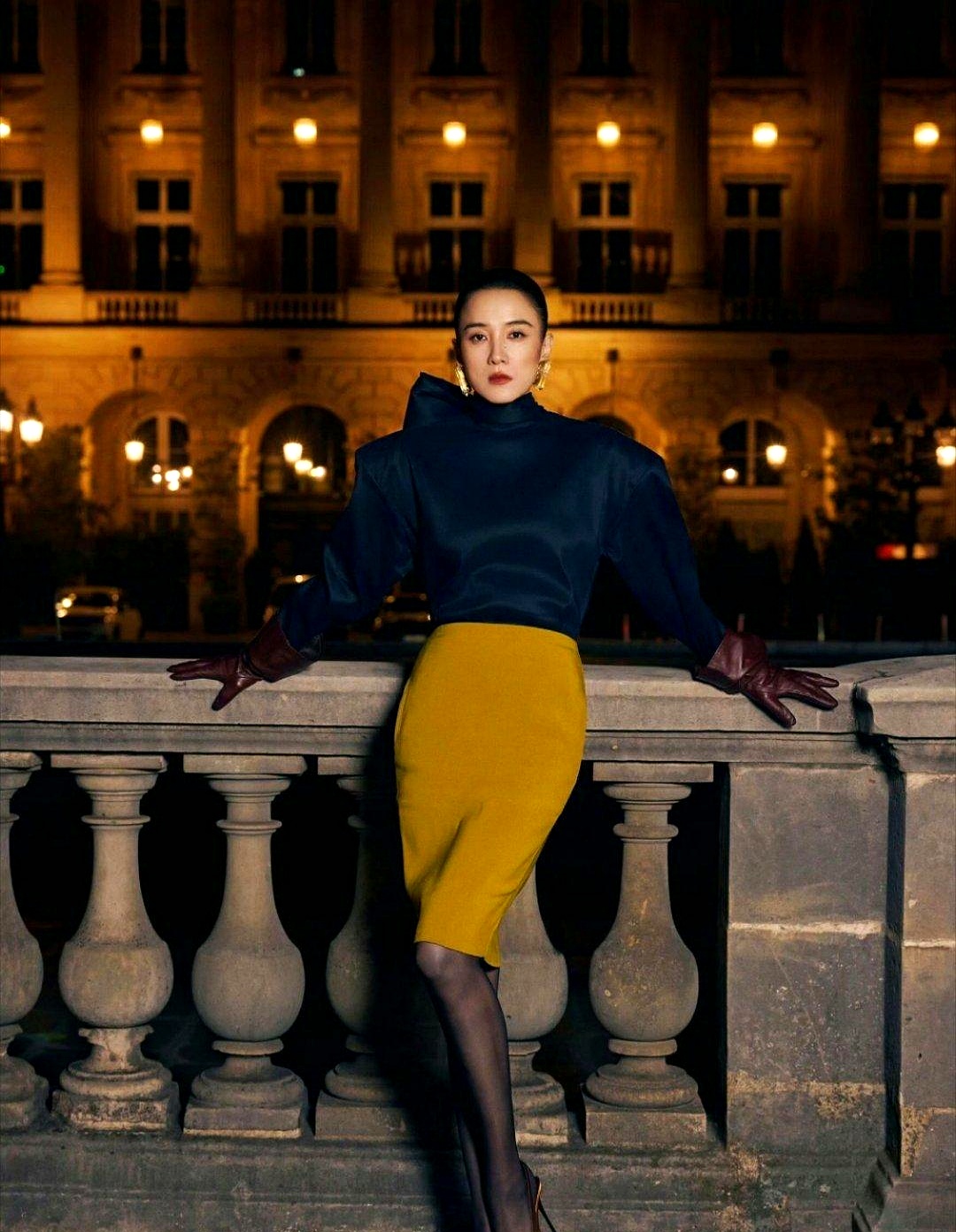 你肯定没想到，最近一位明星竟用“黑丝”讲了一堂时尚课，而且不是为了性感...