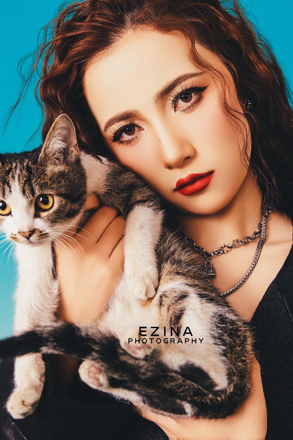 <p>时尚拍摄 优雅气质 酷酷的小姐姐 <!--{img:0}--><...