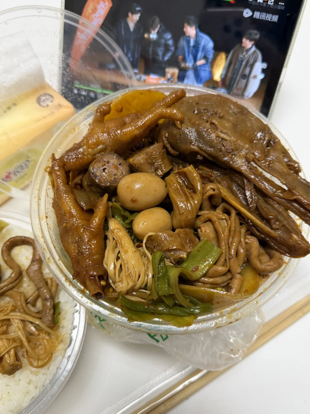谁能帮我从驷马桥打包一份这个？？？？？