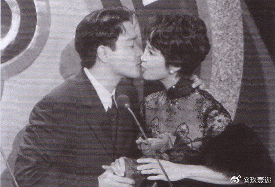 #聚荣堂[超话]#  90s 官仔骨骨五十三（1）#张国荣##聚荣堂# ​