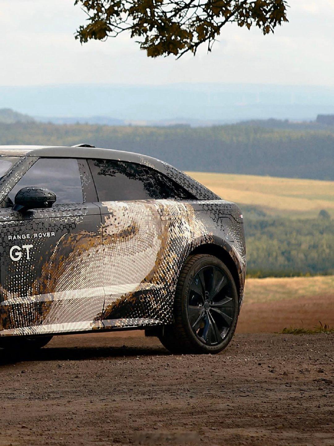 Range Rover GT（路虎揽胜GT）官方谍照，纯看外观造型，大家觉得这是轿车、SUV还是旅行车？ ​