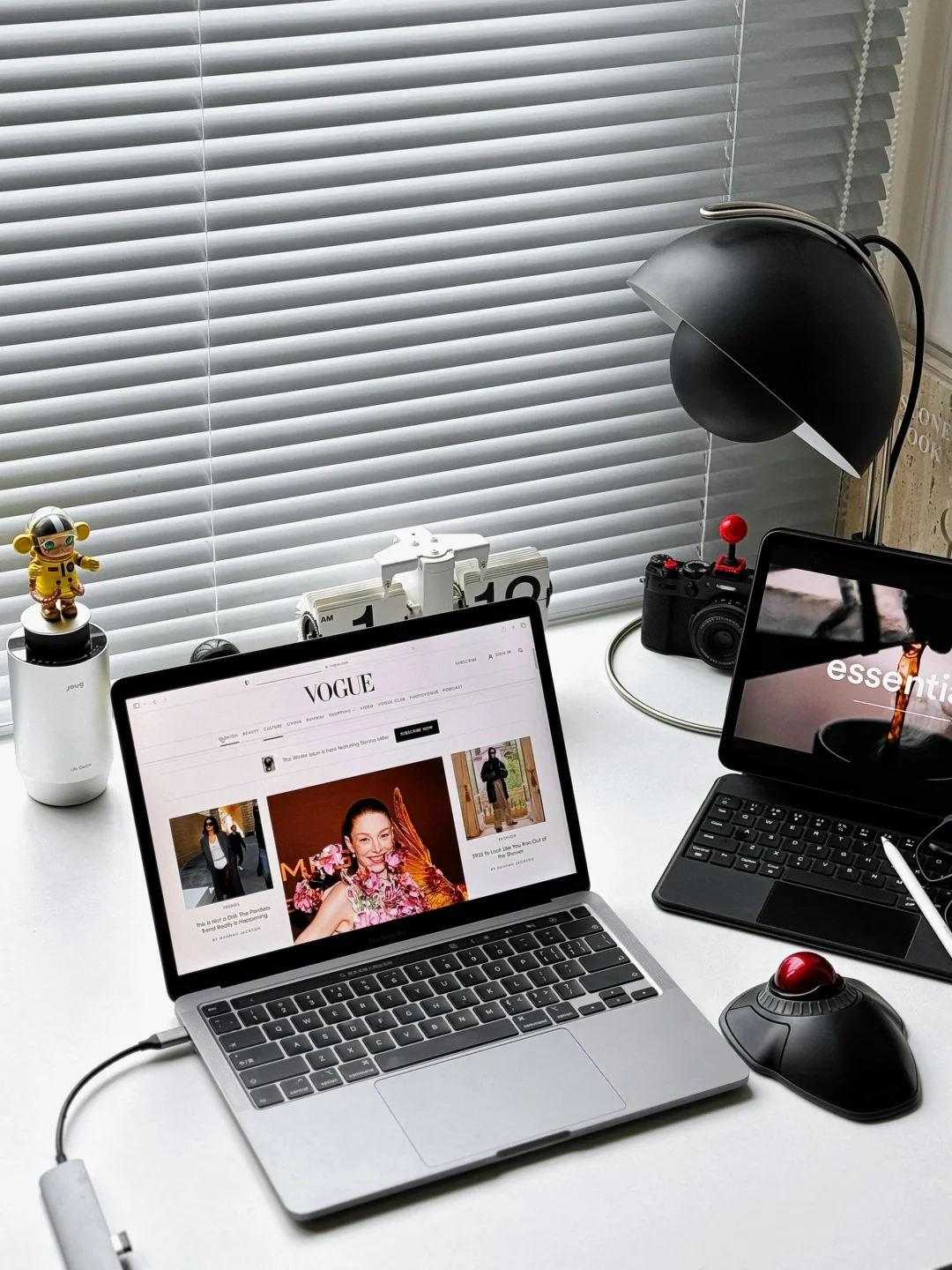 宅家办公也要美美哒｜ins风书桌布置