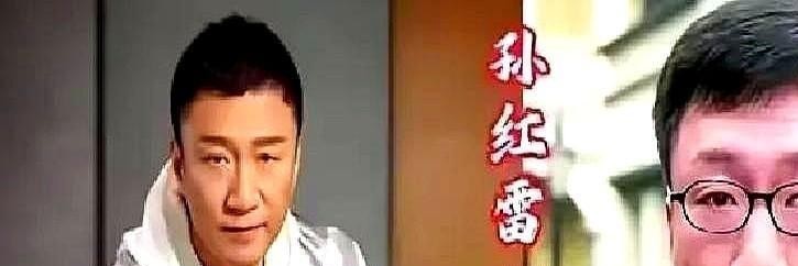 《潜伏》里翠平恶狠狠怼余则成那句“你养得起吗”，根本不是剧本写出来的，而是姚晨当场被气疯后的真实反击。
当时机器正开着，两人坐在桌前低头扒饭。孙红雷没打任何招呼，冷不丁伸手一把掐住姚晨的下巴，还当着全剧组几十号人的面，嘴贱地嘲弄她嘴大。
台本里压根没这一出，换谁被这么突然捏脸都要炸毛。
姚晨当