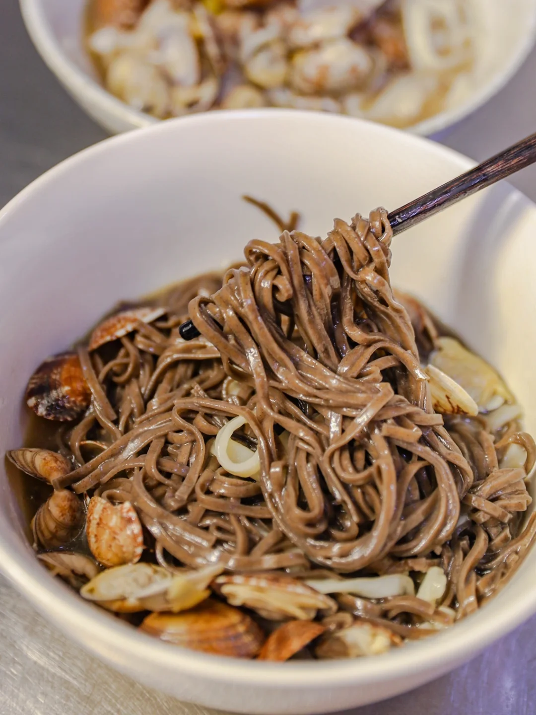 坚持做1000种面条不重样（110）蛤蜊荞麦汤面