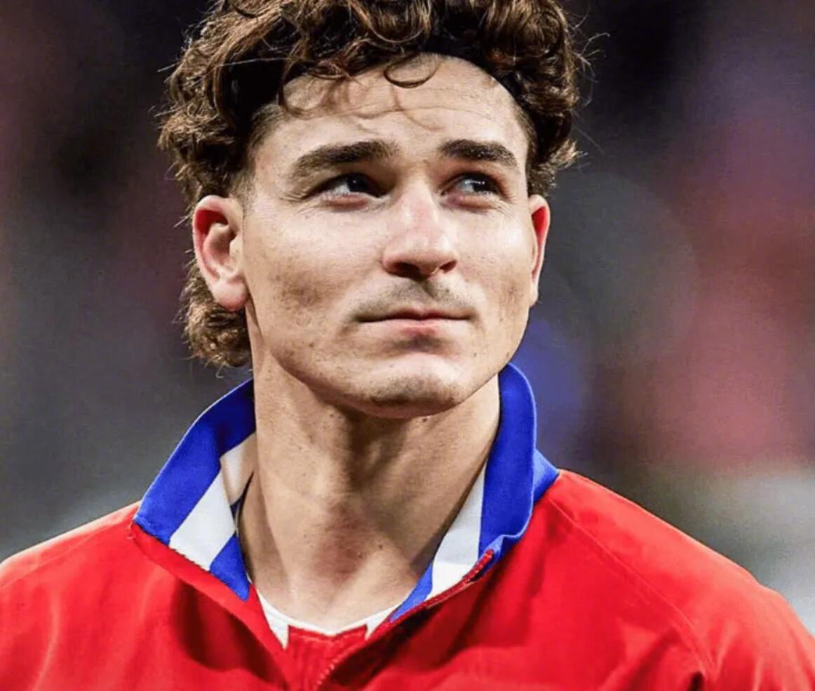 ESPN阿根廷记者Leo Paradizo爆料马竞前锋阿尔瓦雷斯的相关...