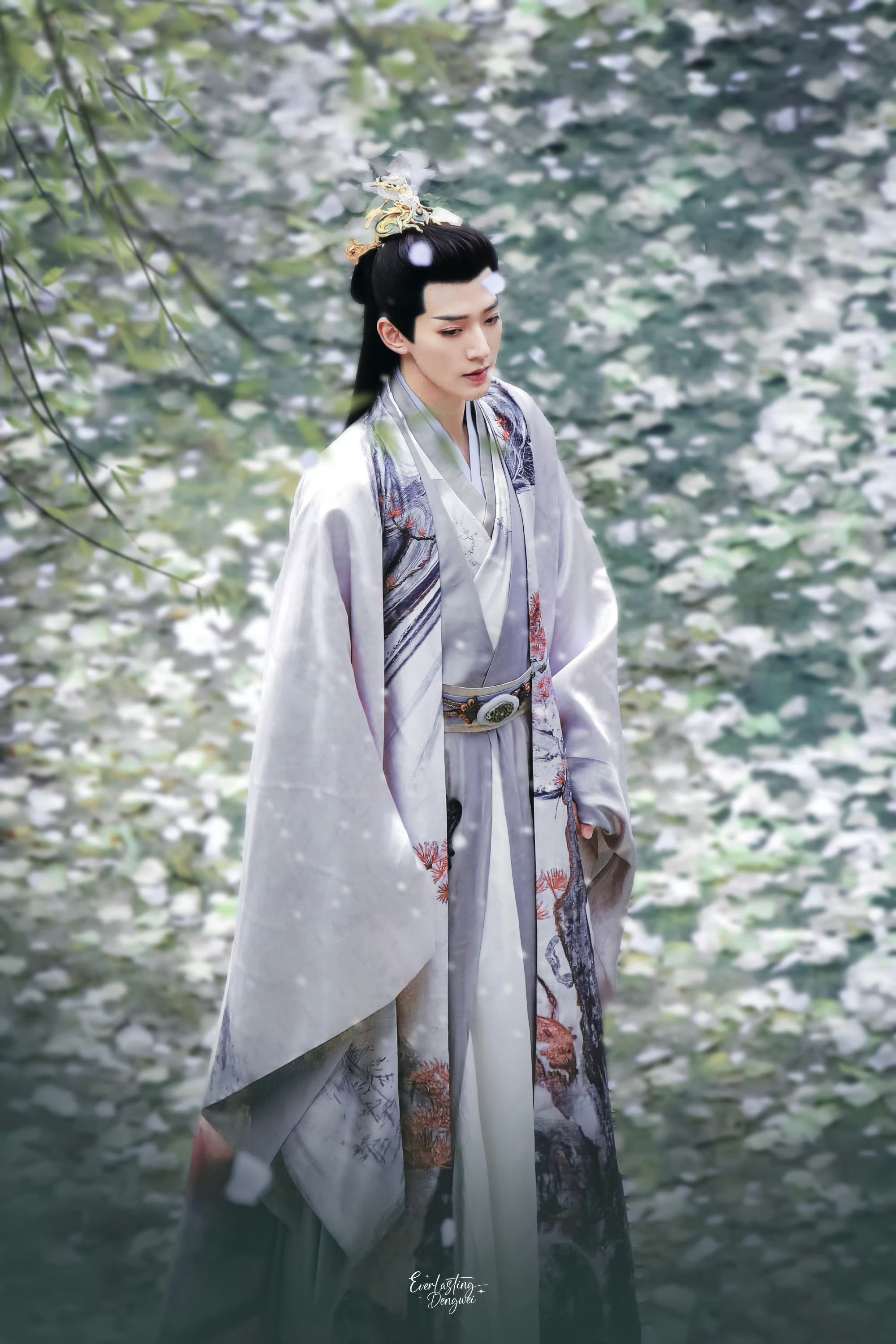 珍藏的两张郑适大人，真仙人之姿[哇]   ​​​