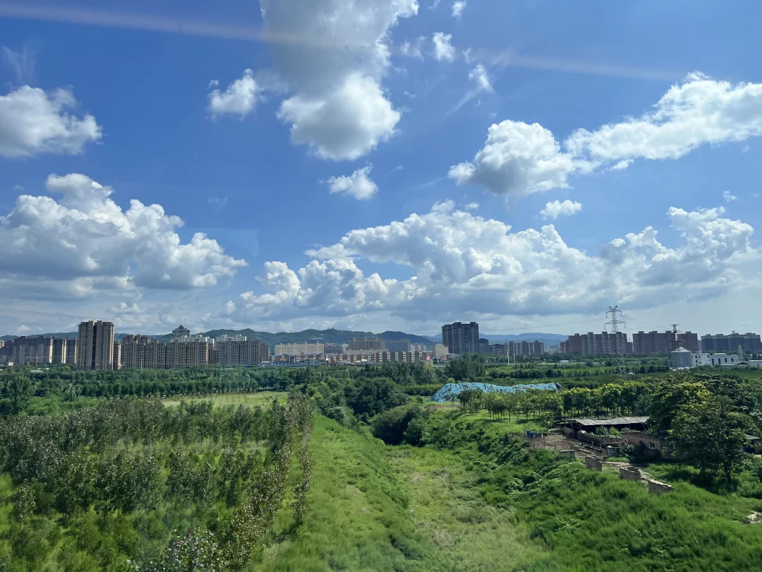 图片随便配的