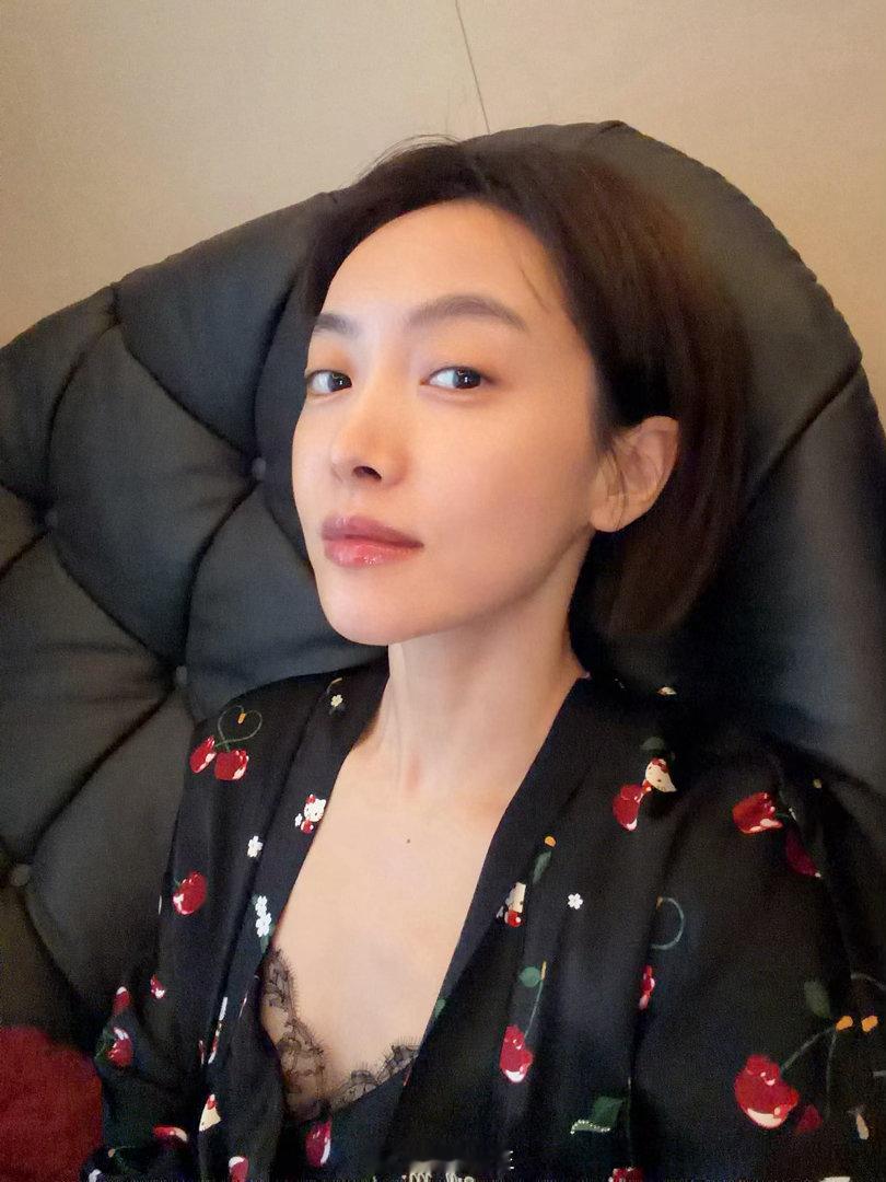 宋茜完美裸足❤️ ​