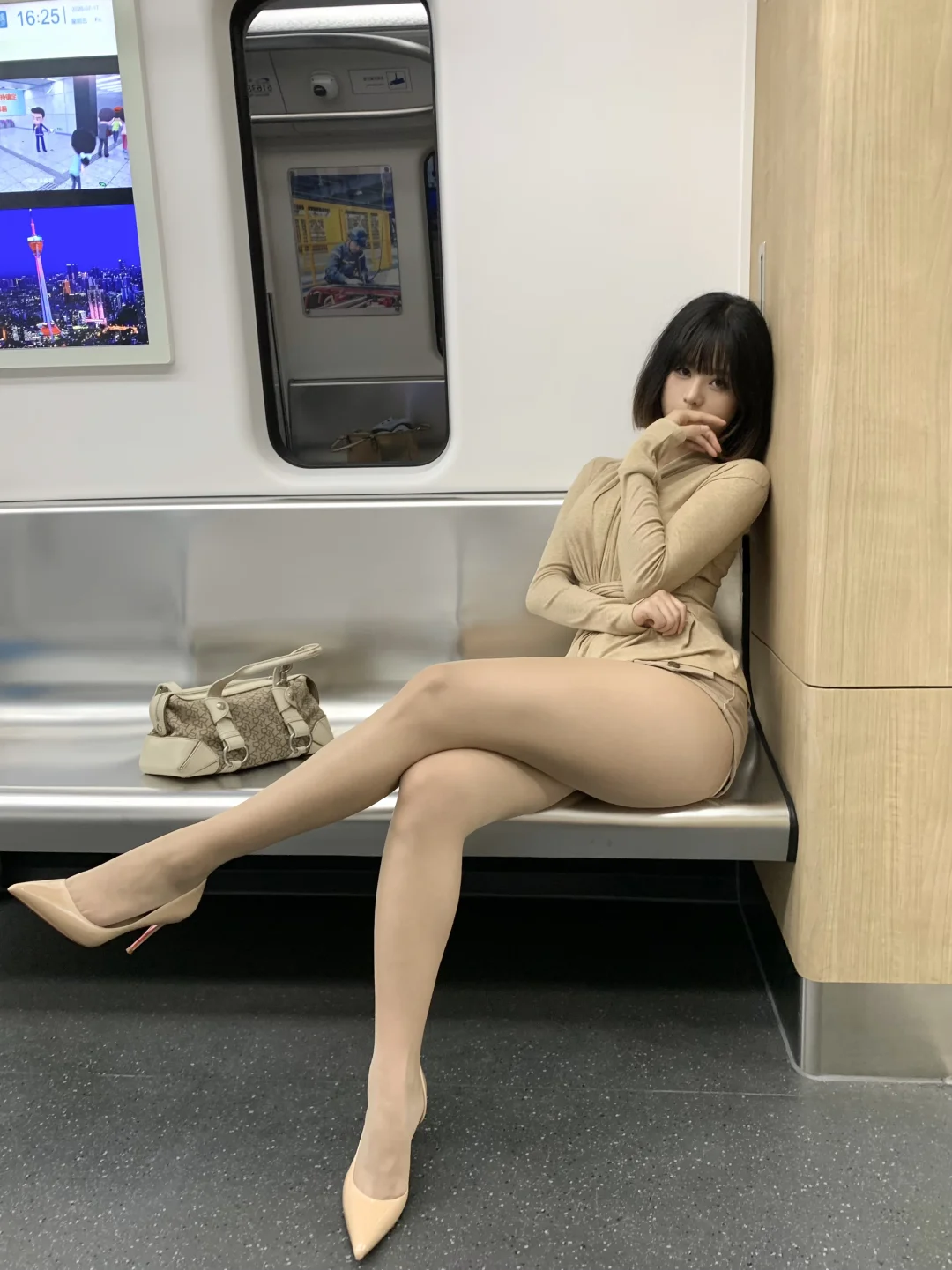 轻熟女