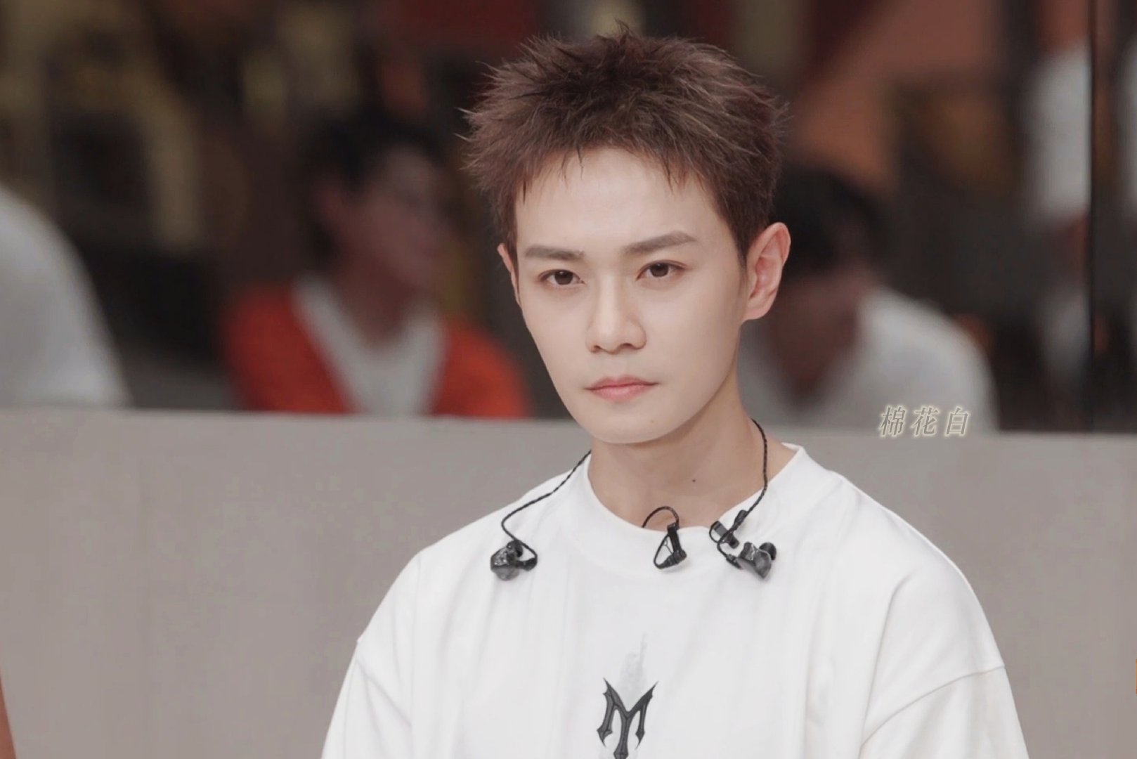 #曹骏二公小考vlog# 这个酷boy是谁啊？！去年黄毛今年刺头，妈妈～这个刺头真的可以！ ​