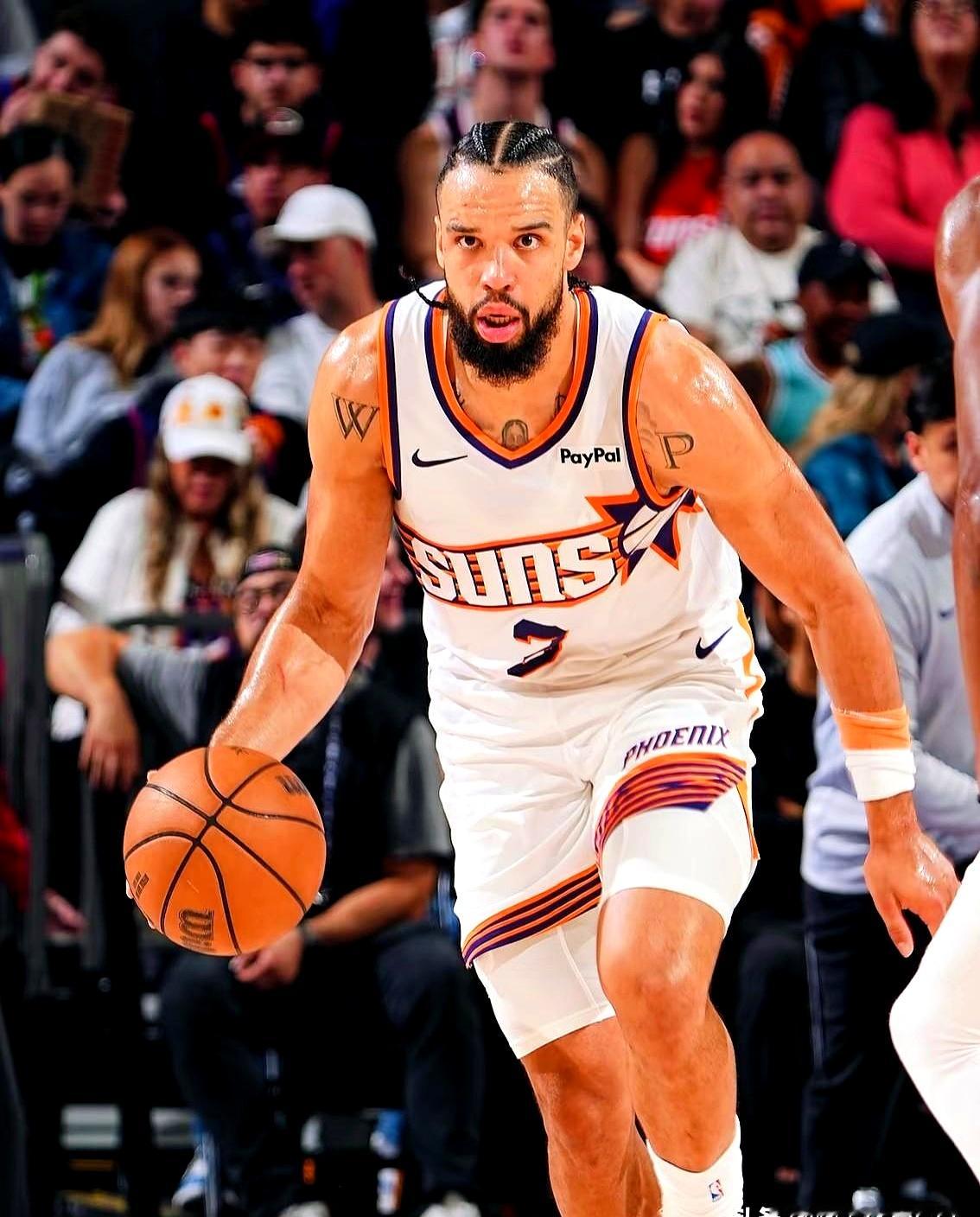 帕金斯说狄龙防不住詹姆斯，这话听着有点意思。    老詹什么阵仗没见过...