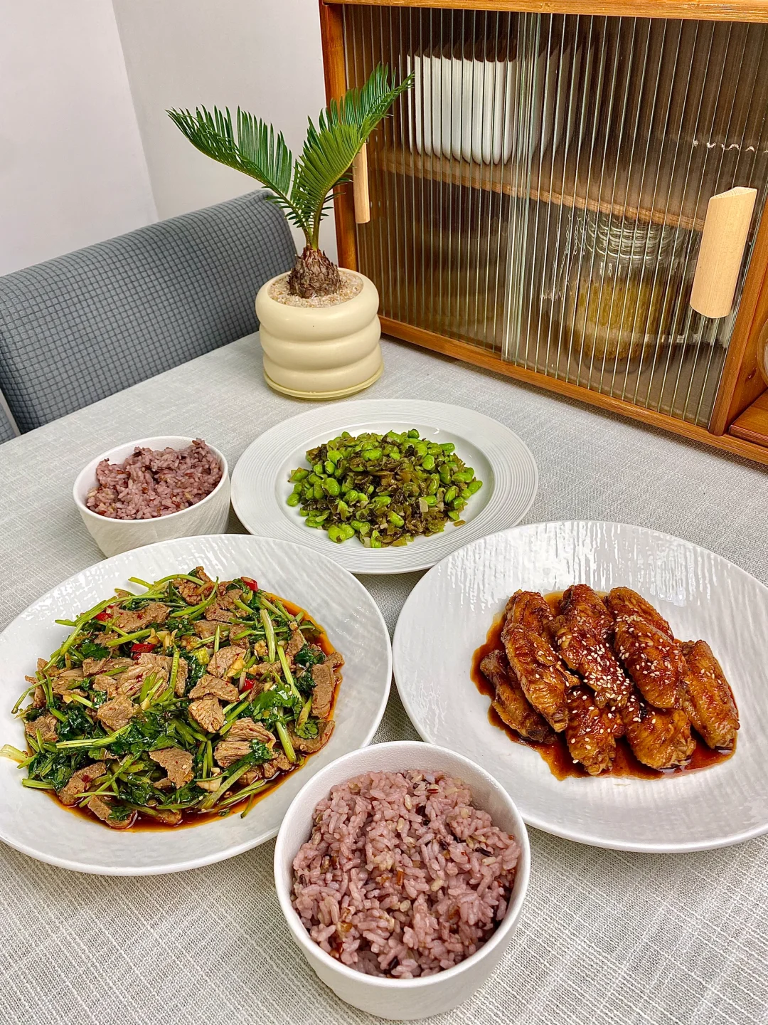 巨下饭的香菜拌牛肉｜家常菜教程分享