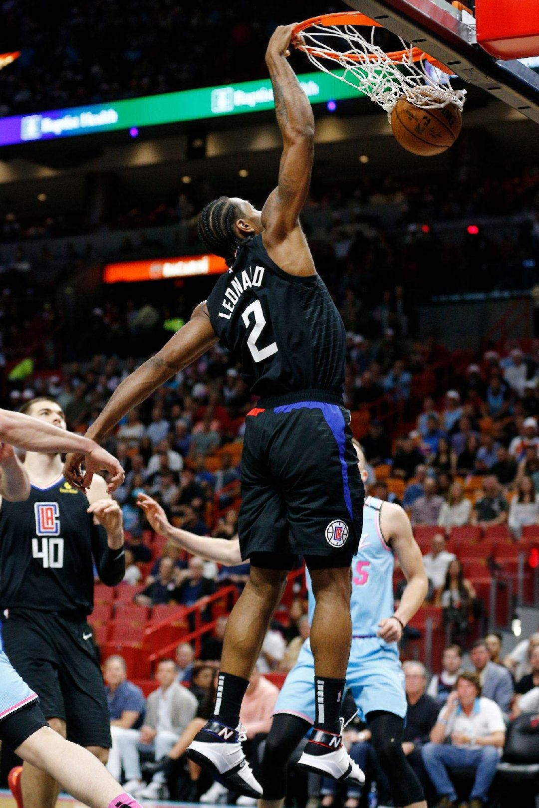 Kawhi Leonard丨扣篮

#伦纳德被曝阴阳合同后续# ​