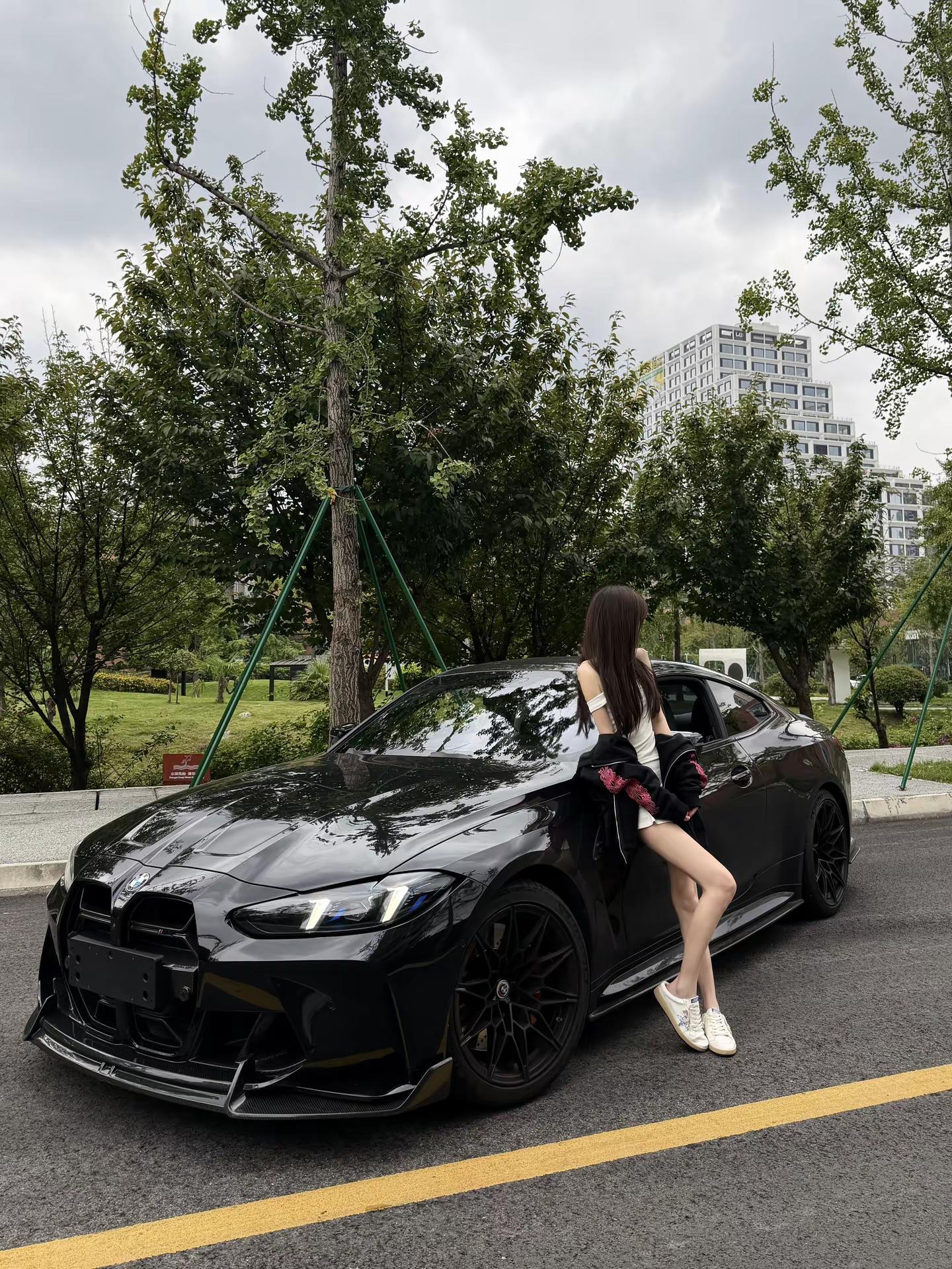 宝马M4