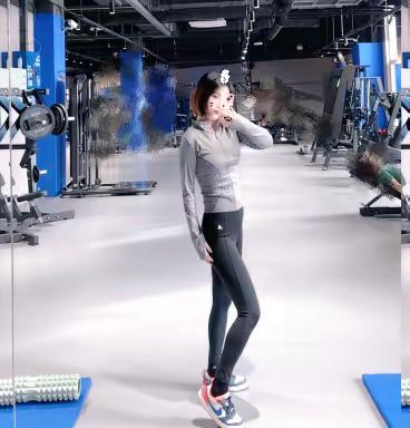 去发光 而不是被照亮💛