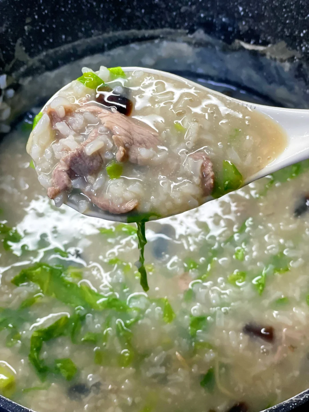 家庭版皮蛋瘦肉粥，专治没胃口，超鲜浓郁🤤