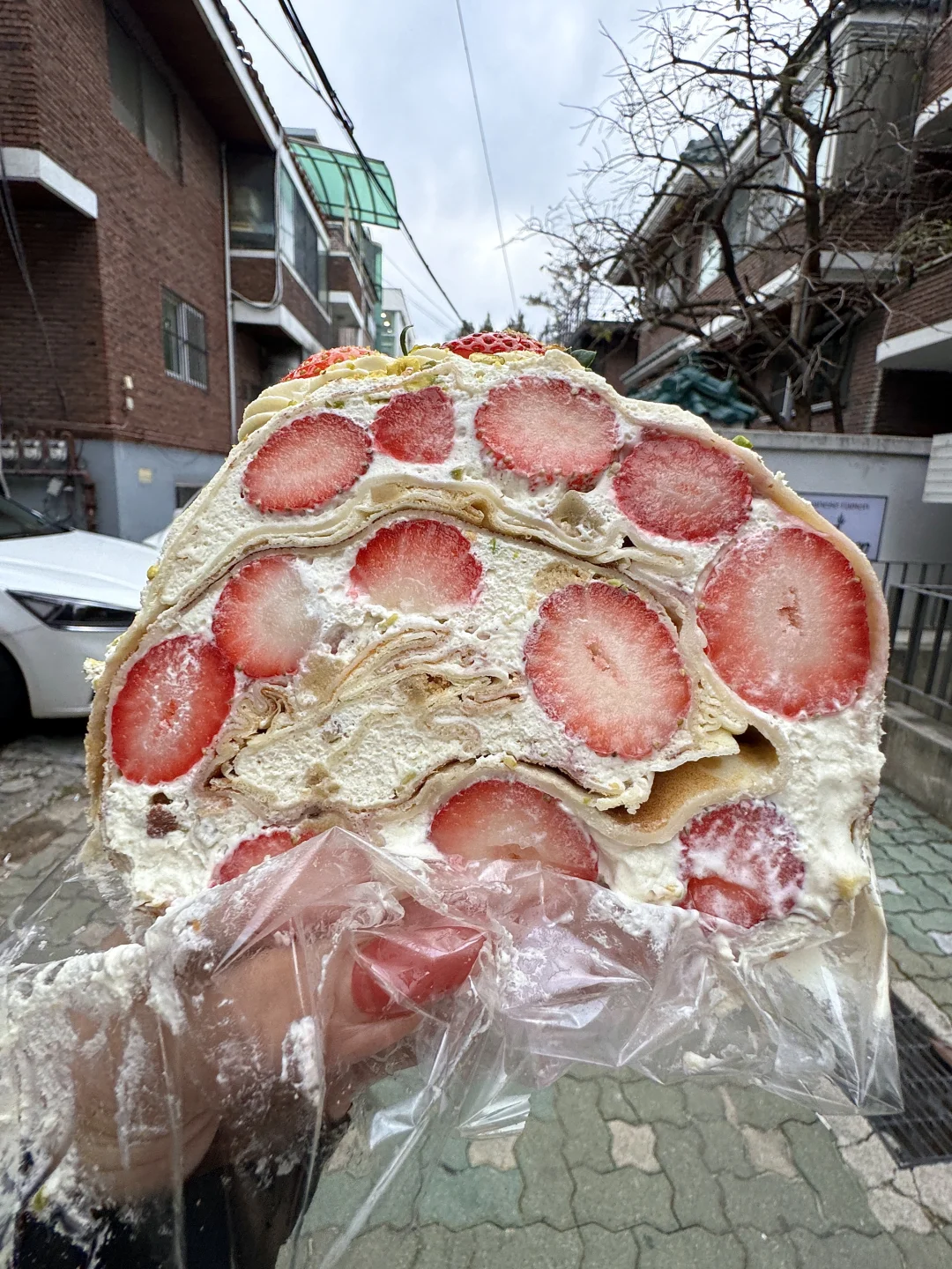 确实是首尔最好吃的草莓蛋糕！！！🍓