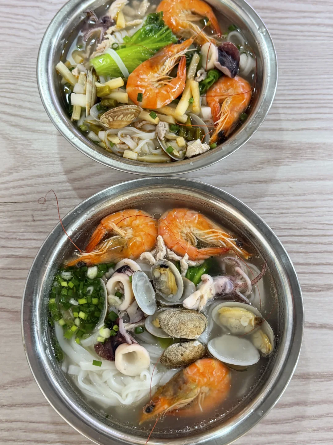 到防城港了，你们都去哪里吃海鲜粉呢？