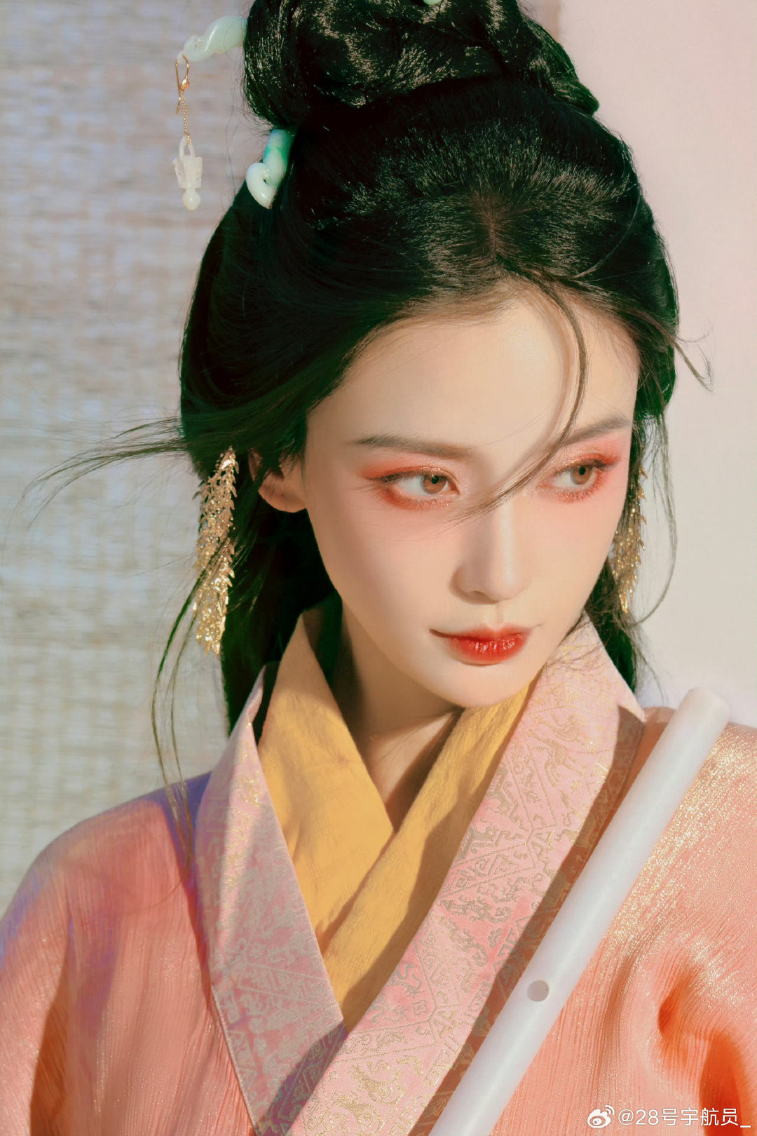 #angelababy[超话]#[送花花] #angelababy相思令# 
古装美人[摸鱼撸猫]
​