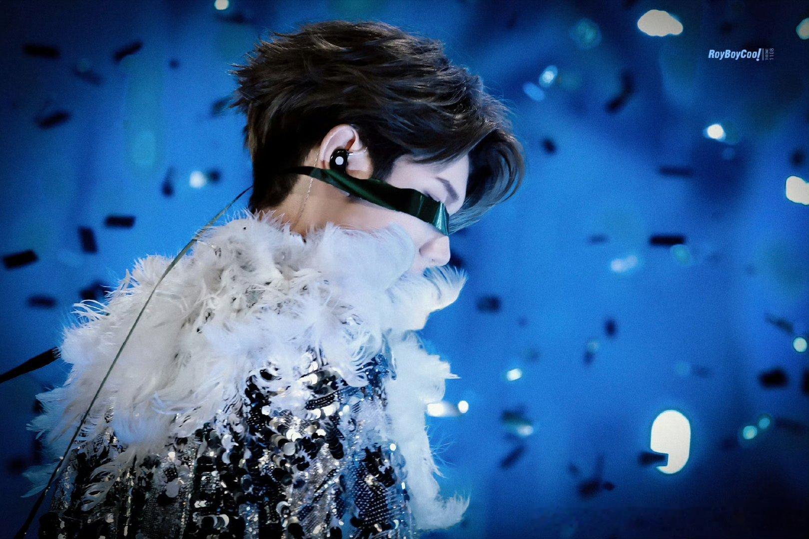 #王源[超话]##王源宇宙超级无敌大大狂欢巡演##共绘王源的狂欢轨迹#好美的图 ​