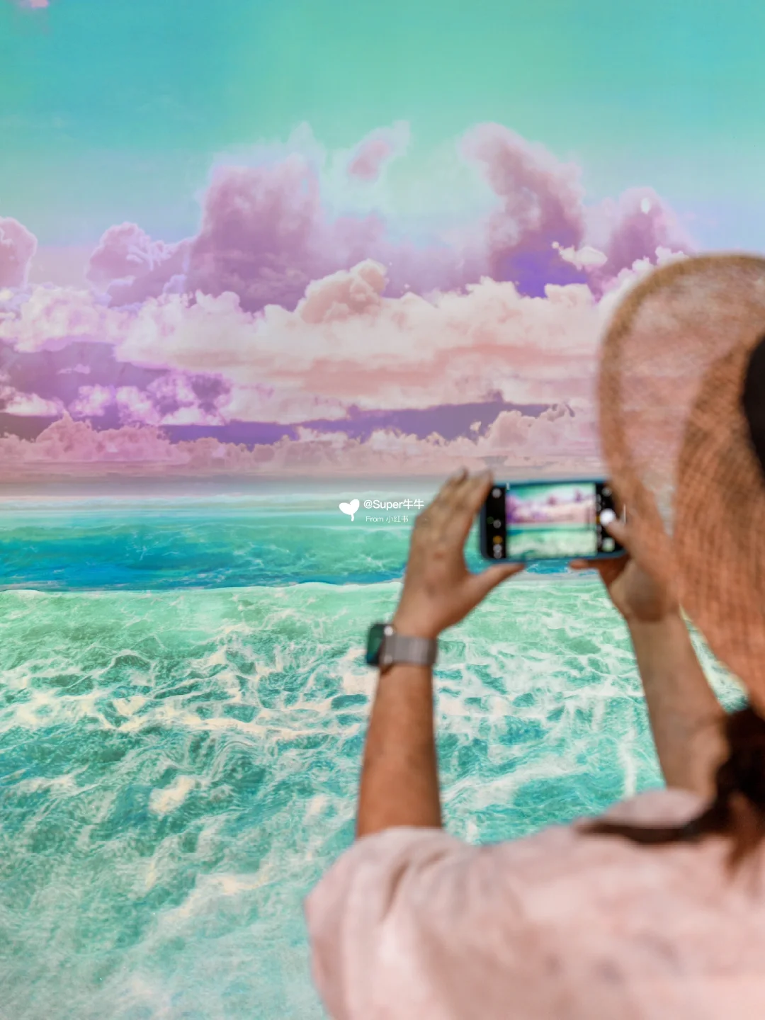 别问了真的在成都‼️这个粉色海滩太绝了🌊