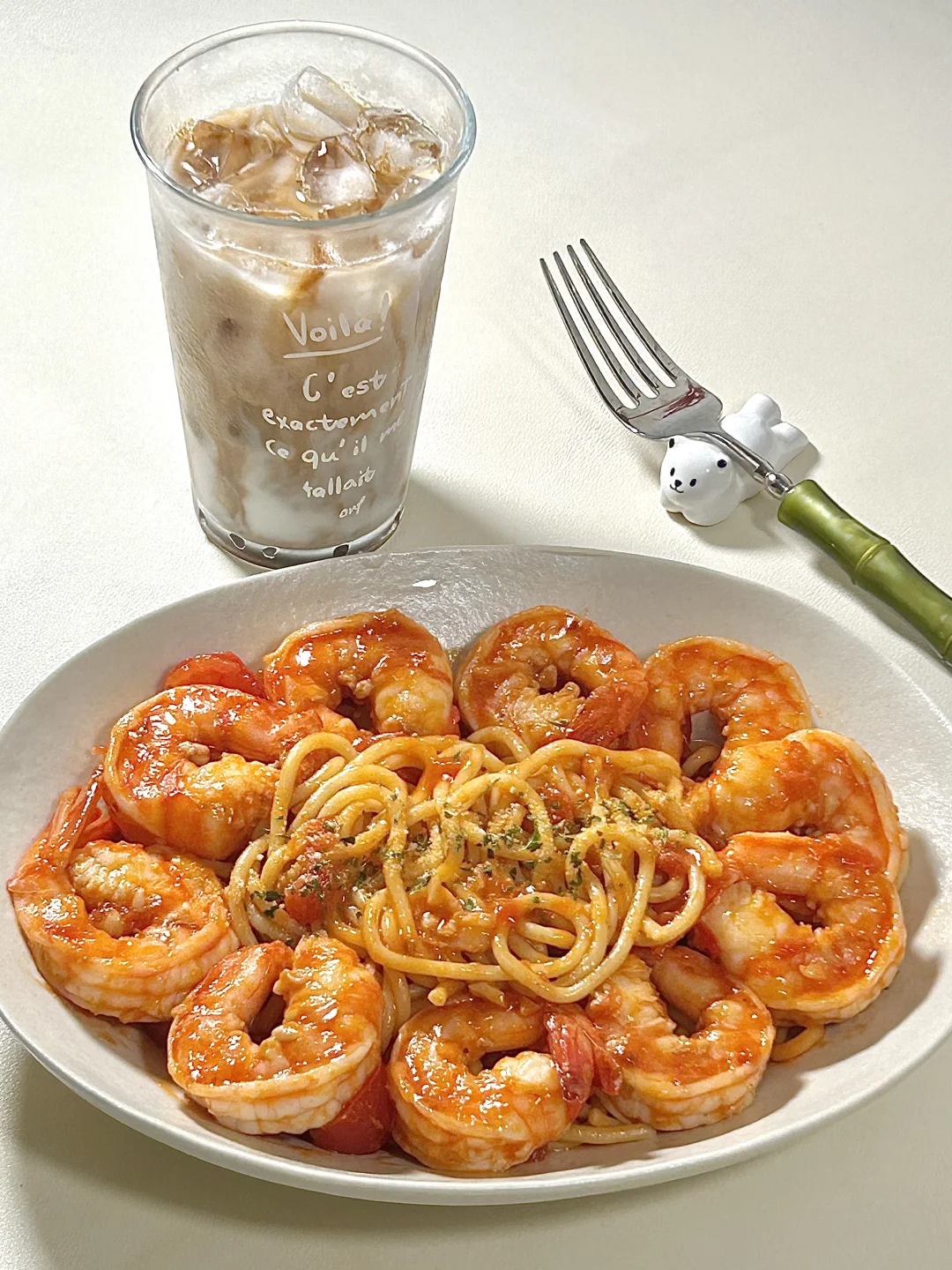 一人食🍽️虾仁番茄酱意面🍝浓郁可口🥂