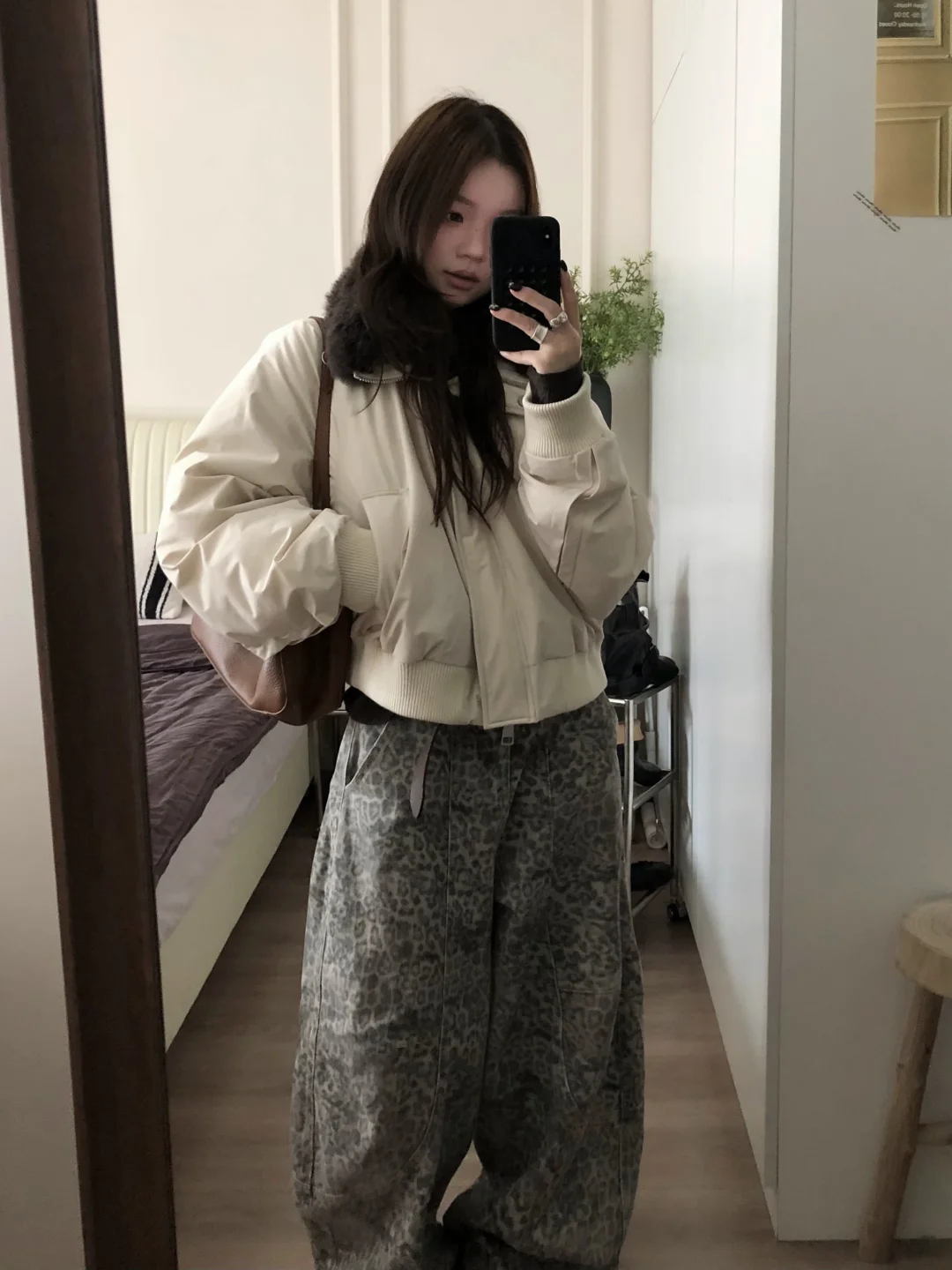 派克服➕豹纹裤 一套我的菜！！