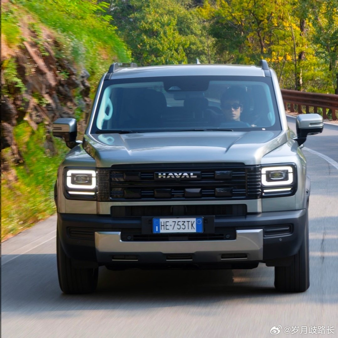 挂欧洲牌照的长城猛龙Hi4（GWM HAVAL H7）爱不爱[doge]有没有感觉#我与汽车的日常##微博兴趣创作计划##中国车在海外# ​