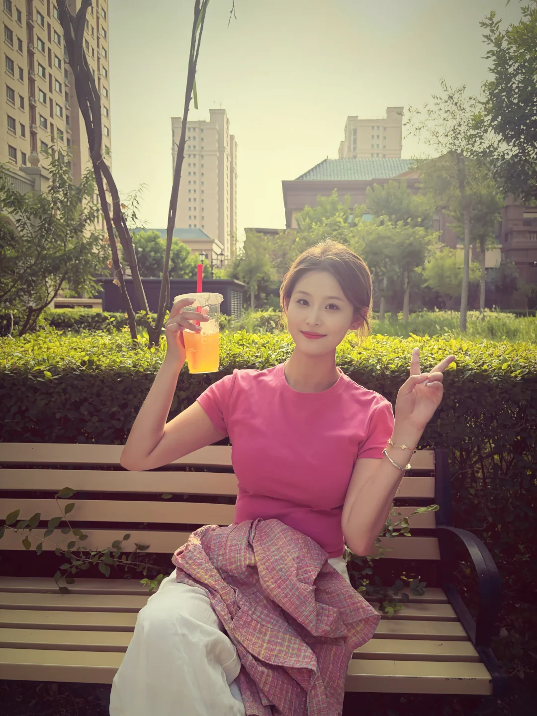 心里装着美好 世界才会美好