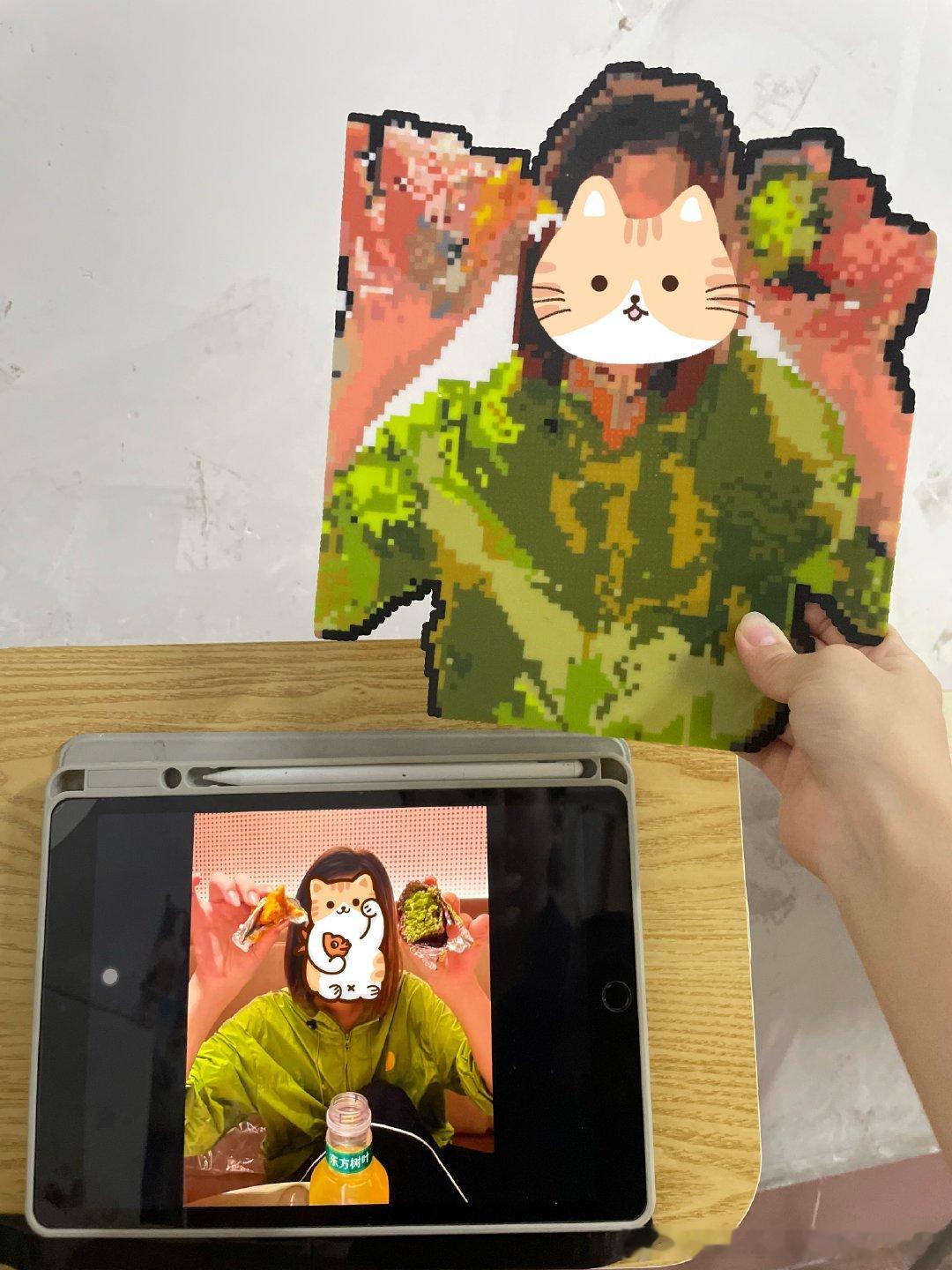 张碧晨我懂你[泪奔]这个bt跟我上上上周的拼豆vlog一模一样哈哈哈哈哈哈哈，奔溃的一模一样，折磨的一模一样，乱的一模一样哈哈哈哈哈哈哈哈哈 ​