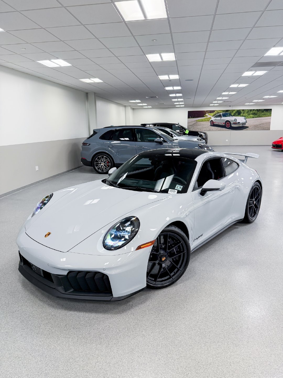 保时捷911 Carrera 4 GTS
#保时捷[超话]##汽车视觉##大v聊车##cc# ​