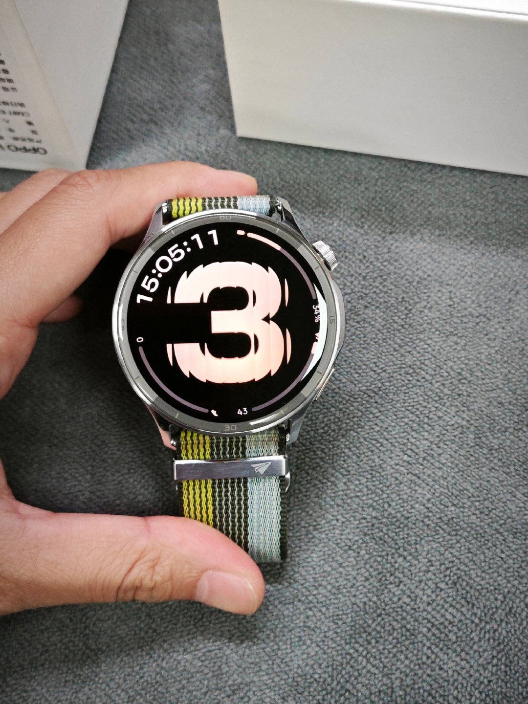OPPO Watch S
购买及回收联系方式见图 ​