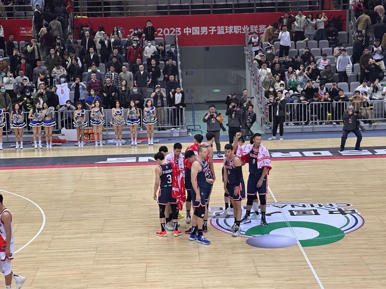 我评论了@广东宏远篮球俱乐部 的作品：15年一直没变