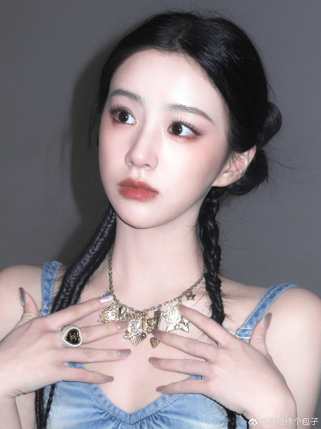 #包上恩[超话]# 💛#包上恩任瑶期#💛#包上恩窈窕有期#

想念是无法降解的塑料 见面是枯木逢春的解药

​