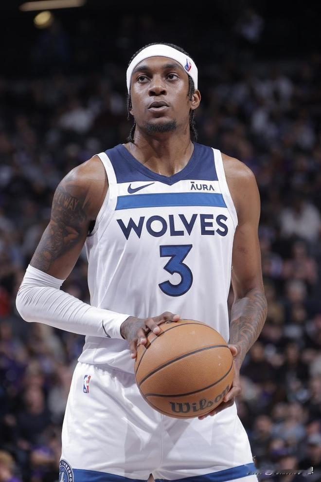 看完最近十场麦克丹尼尔斯表现，森林狼现在没他真的不行！  森林狼128...