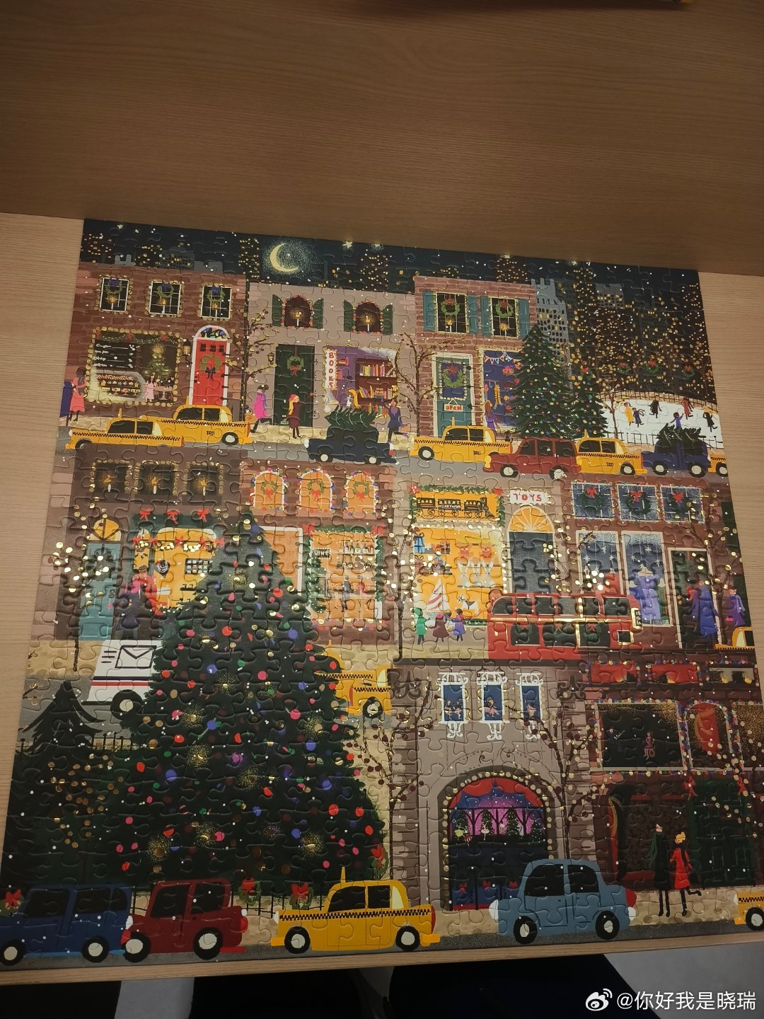 这工作前三个月2100，总共6300，虽然有公积金和医保，但算起来，能看见的就600，三个月1800，太少了，我需要买家具2w,还有车，还没玩，这生活压力根本闹得我没心情，只能天天在这熬日子，没考上焦虑的不行，考上了也有烦恼，虽说有不挣钱的烦恼，但也有优点，吃住不花钱，吃的不错但待的时间长了就不香 ​