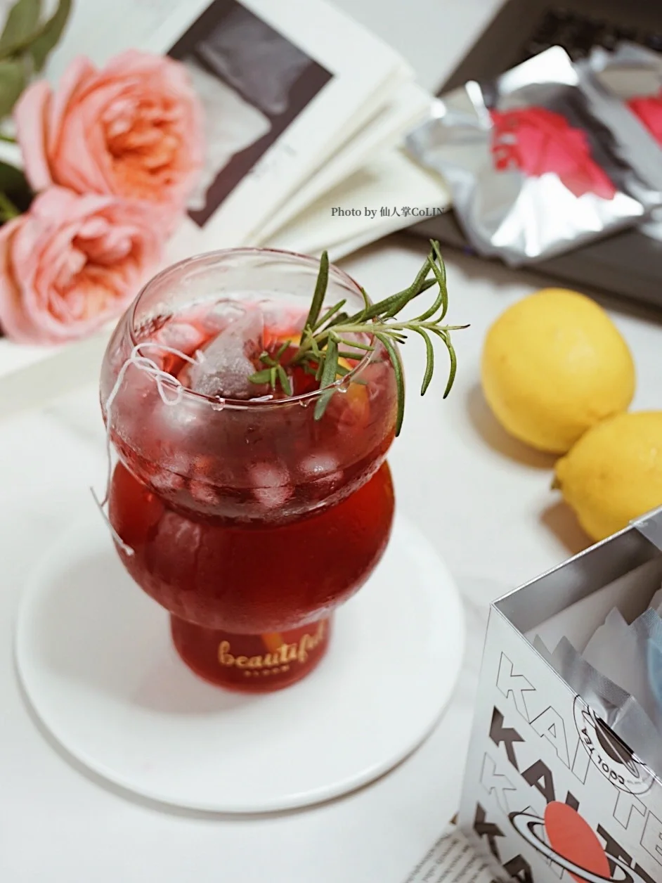 夏日艳阳下的一抹清凉🍃是冷泡茶给予